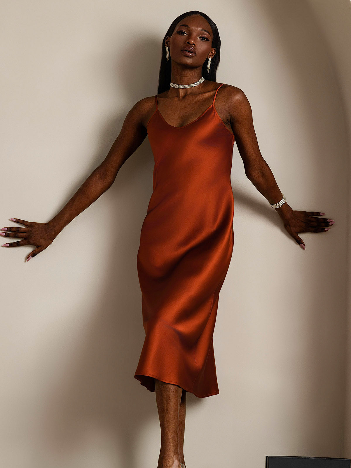 Robe Longue en Soie avec Bretelles Spaghetti