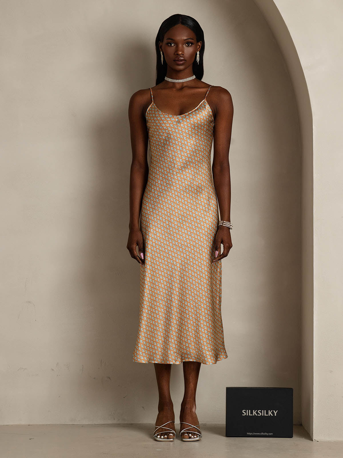 Robe Longue en Soie avec Bretelles Spaghetti