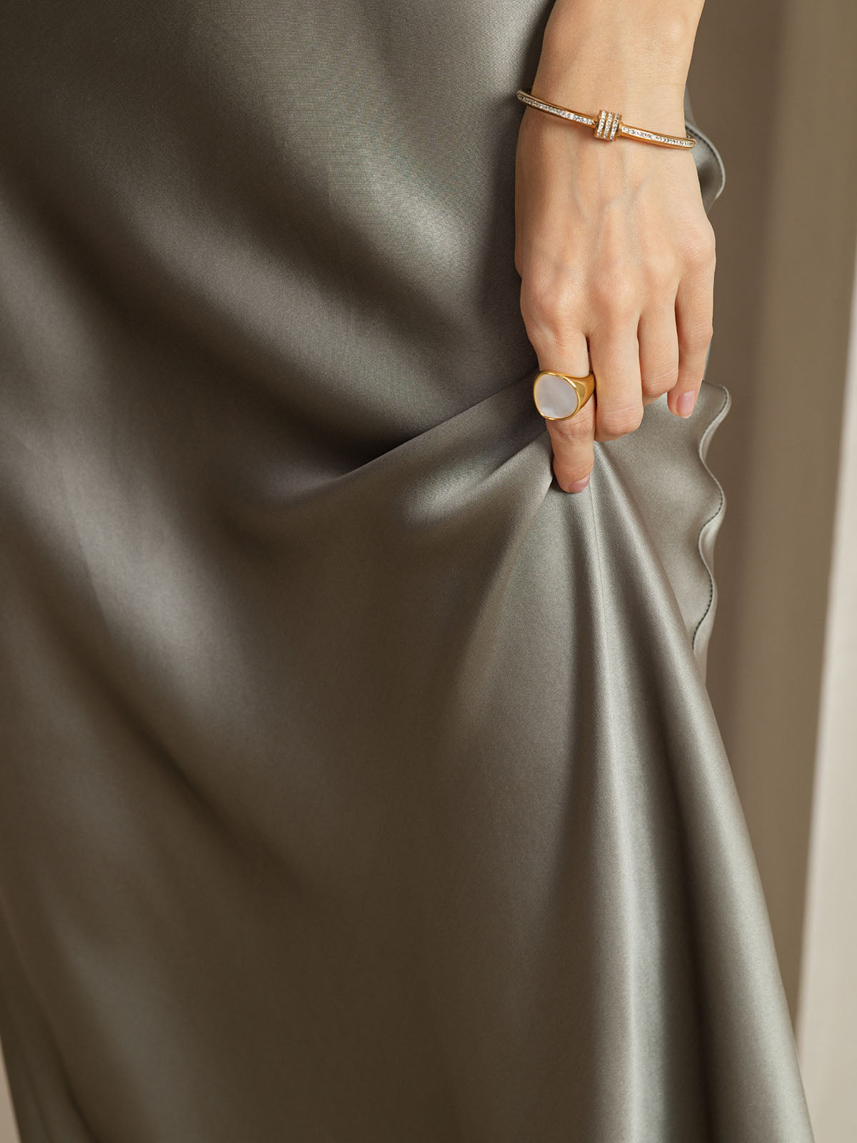 Pure Soie Sangle Larges Sans Manches Longue Robe