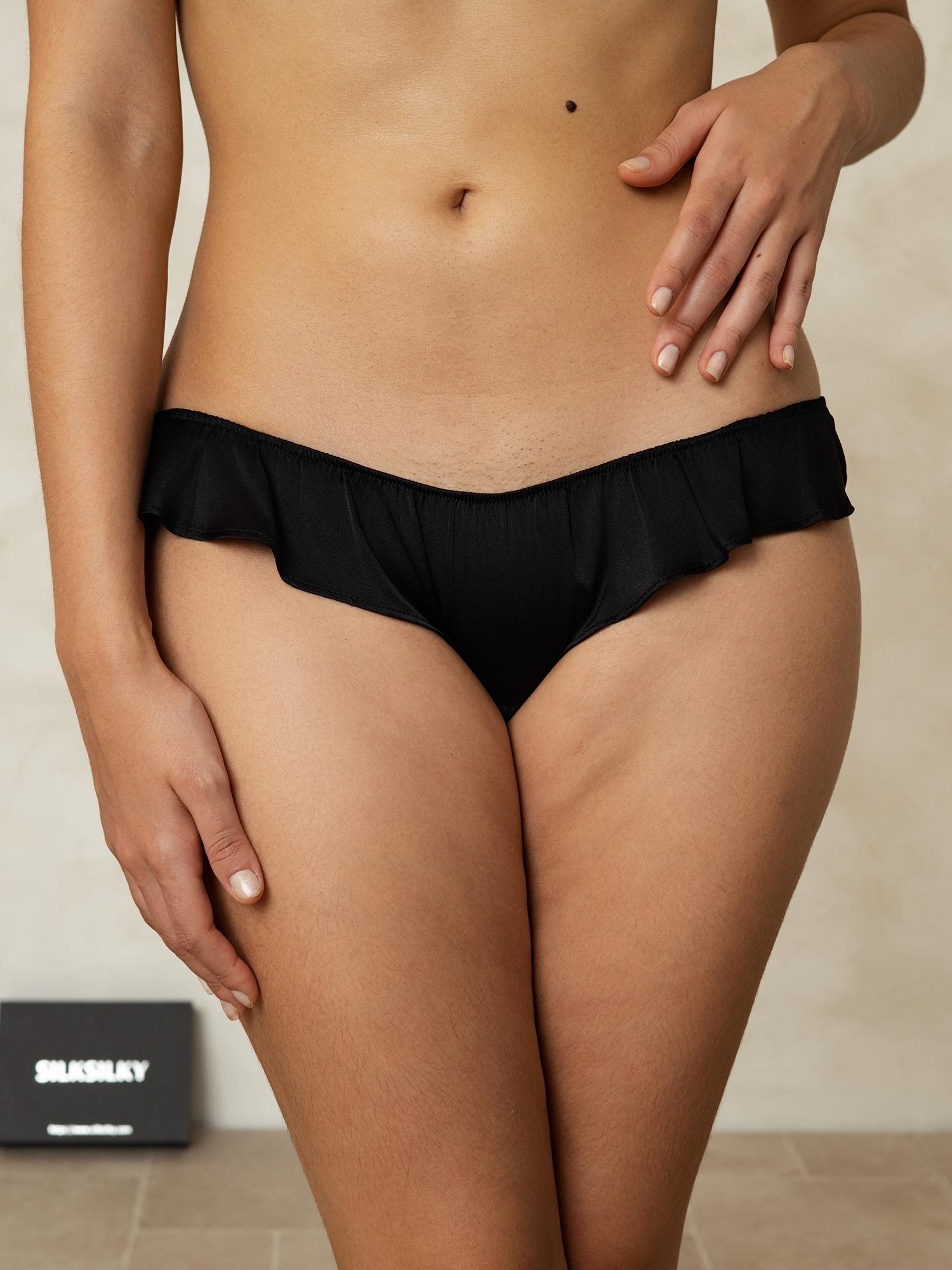 Culottes en Soie avec Volants (Soutien-Gorge Non Inclus)