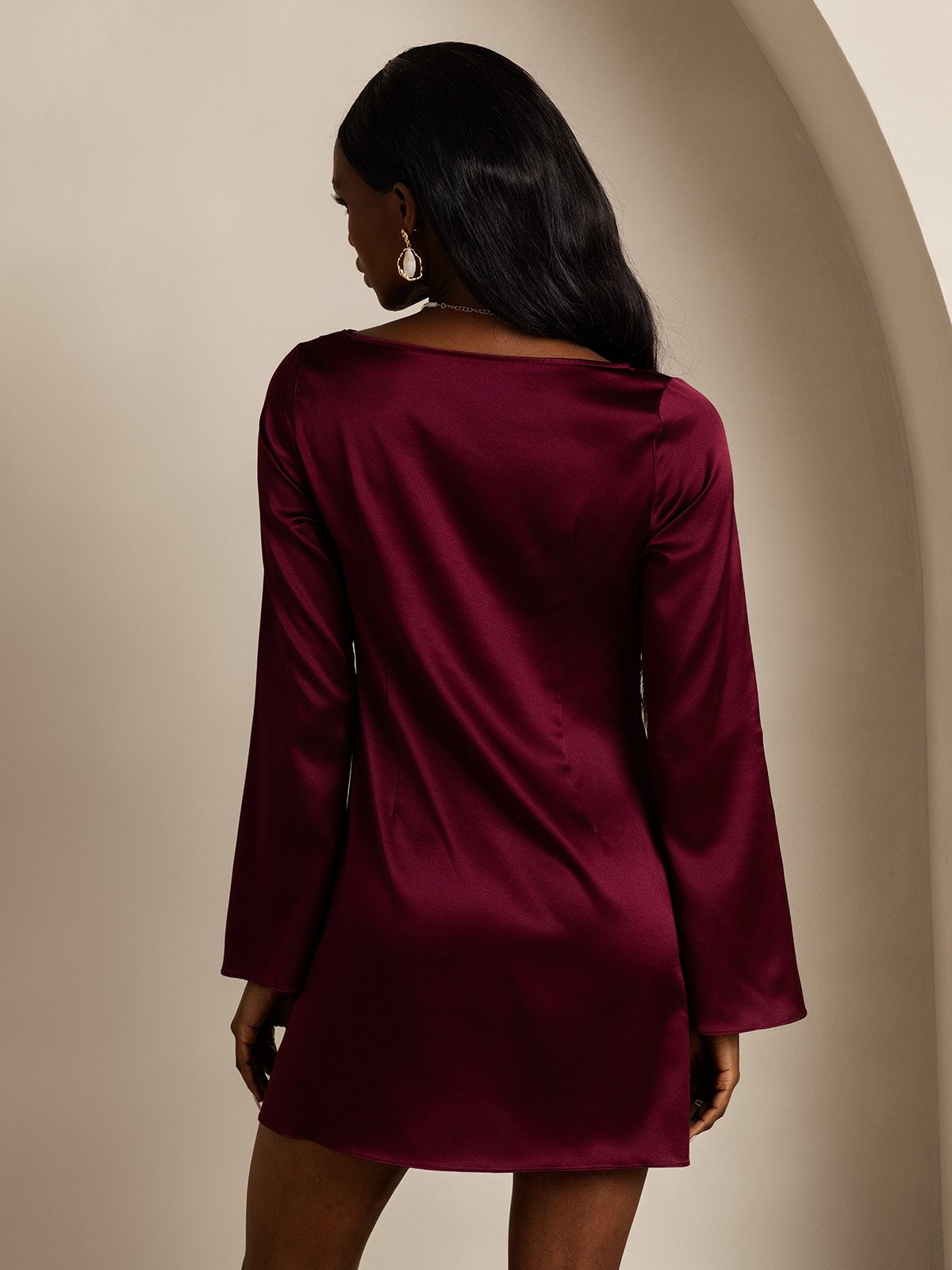 19Momme Robe Élégante à Manches Longues en Soie