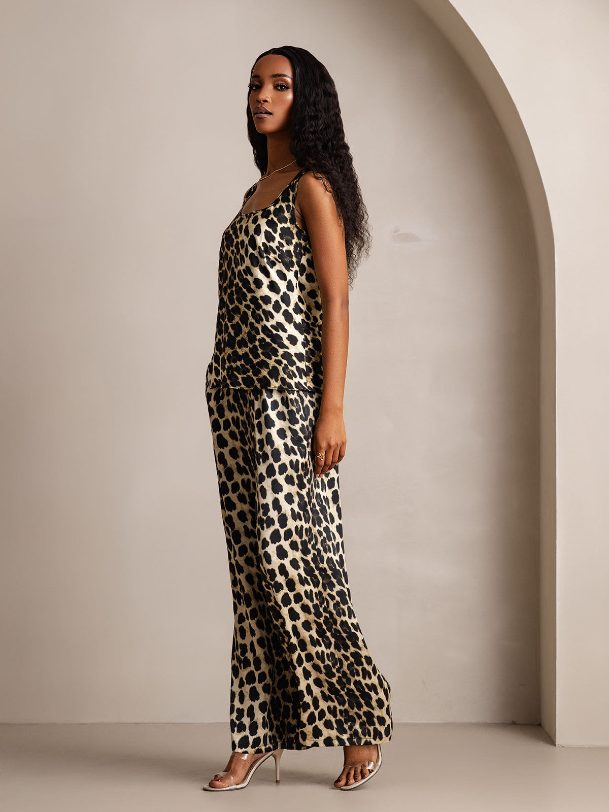 Ensemble pyjama en soie pure avec camisole et pantalon large