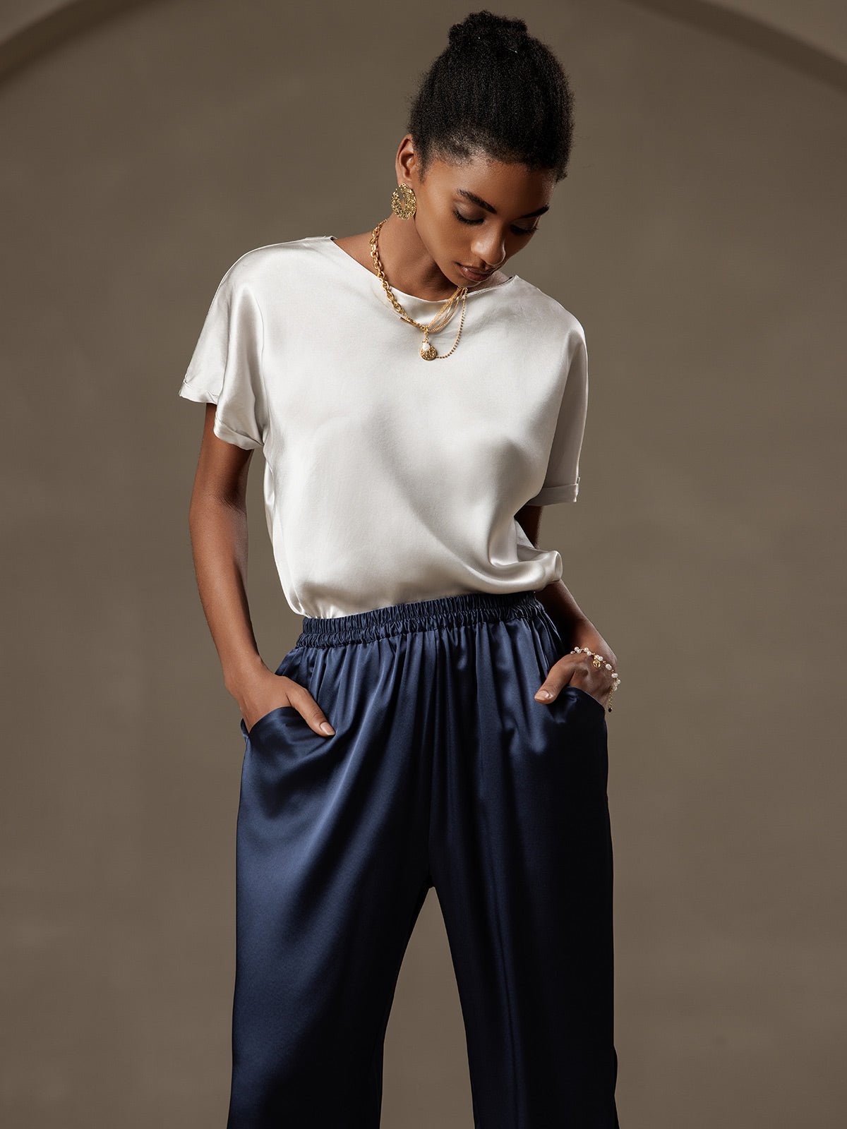 19Momme T-shirt à manches courtes décontracté en soie classique